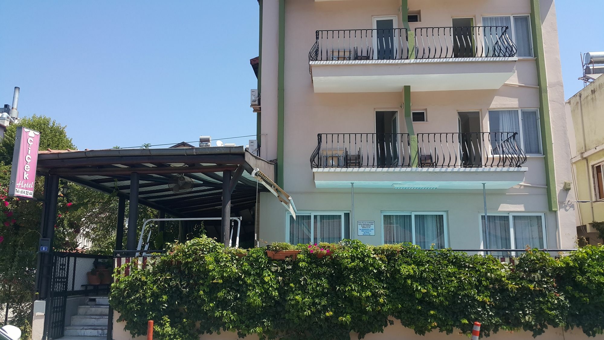 Cicek Hotel & Apartments Фетхие Экстерьер фото